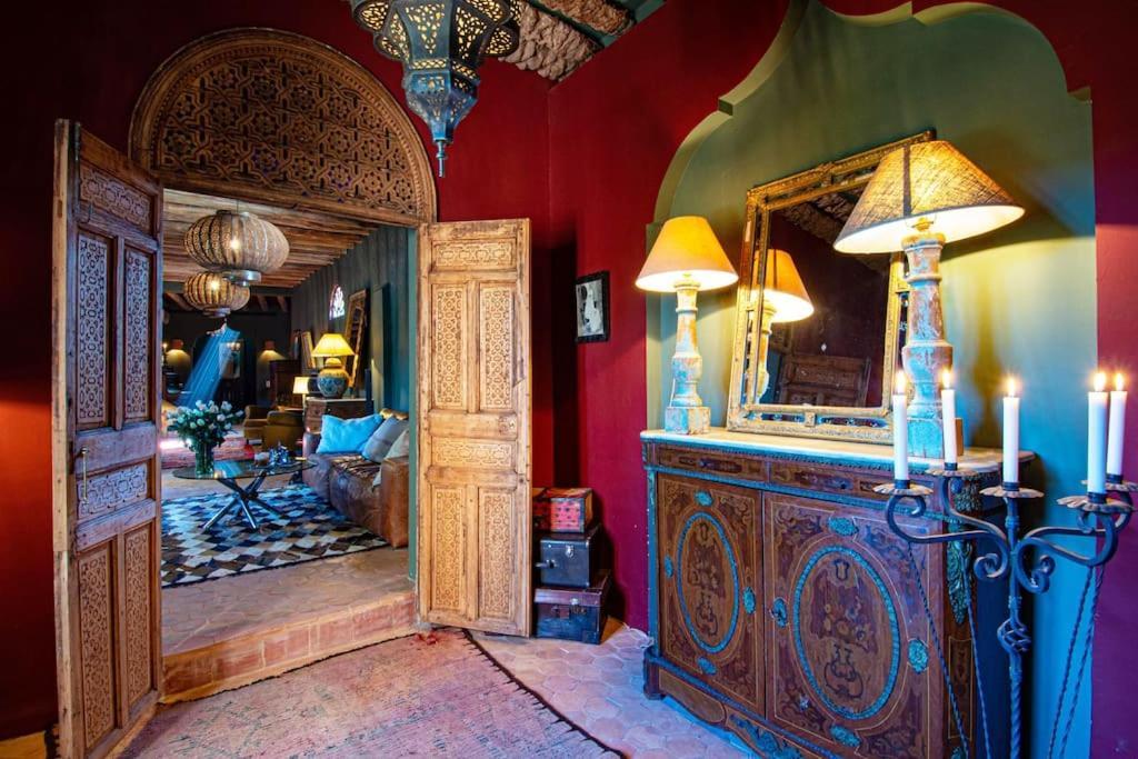 Aux Portes De Marrakech Villa Arts & Deco Avec Piscine Marrakesh Buitenkant foto