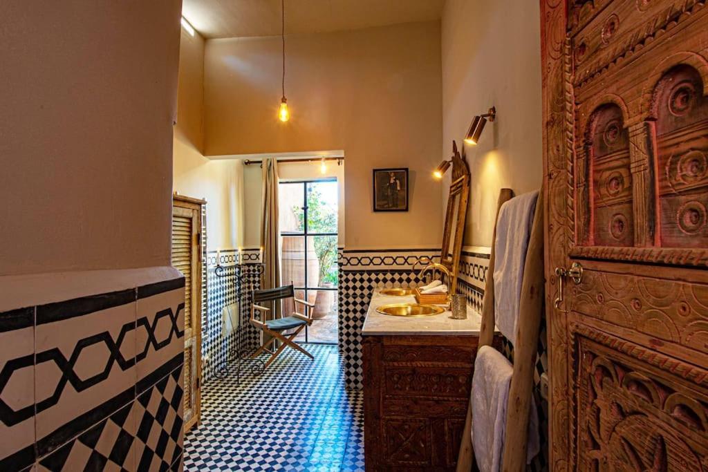 Aux Portes De Marrakech Villa Arts & Deco Avec Piscine Marrakesh Buitenkant foto