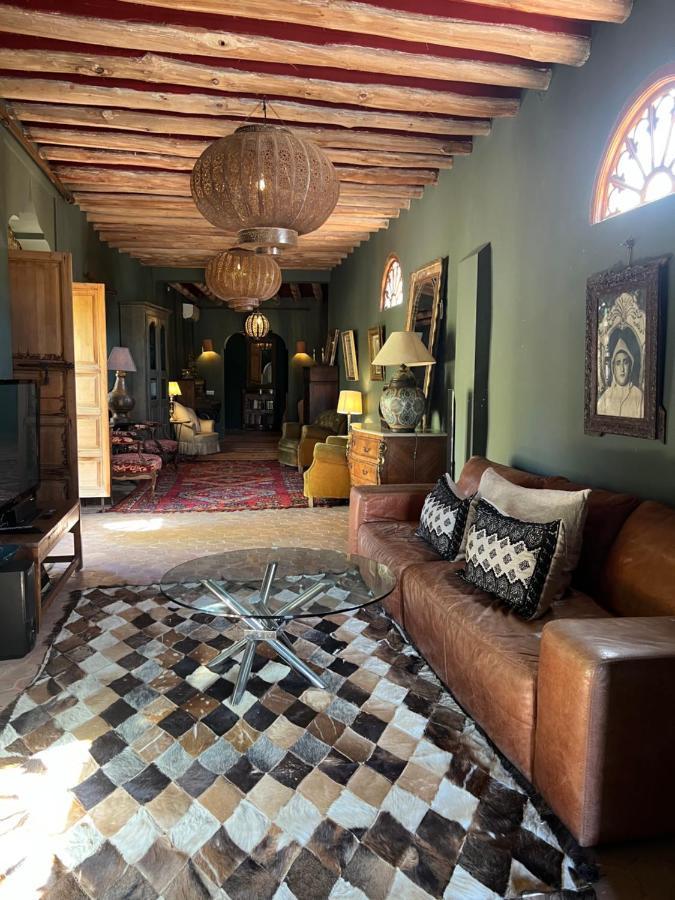 Aux Portes De Marrakech Villa Arts & Deco Avec Piscine Marrakesh Buitenkant foto