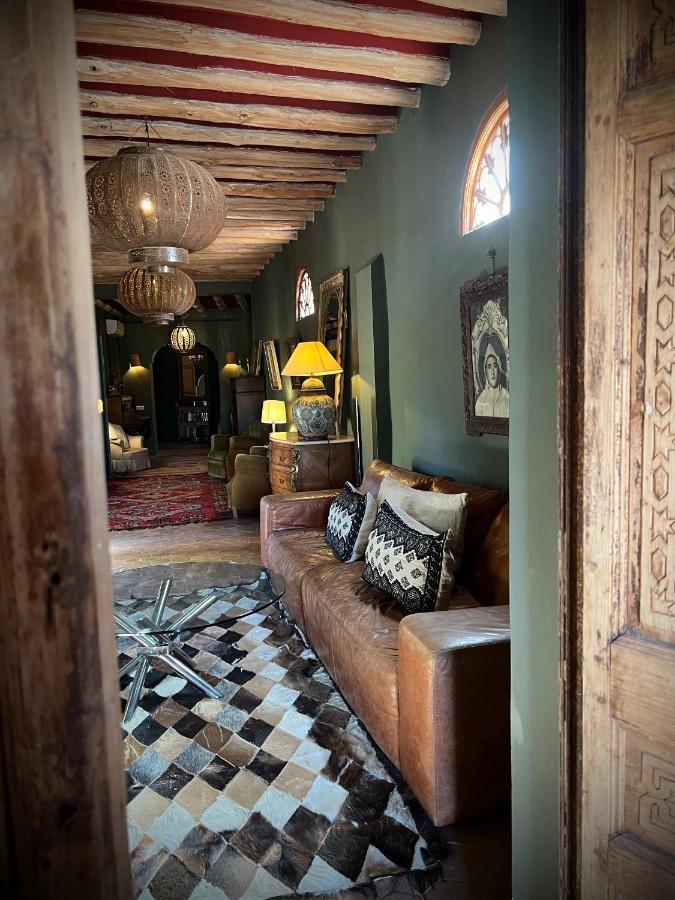 Aux Portes De Marrakech Villa Arts & Deco Avec Piscine Marrakesh Buitenkant foto