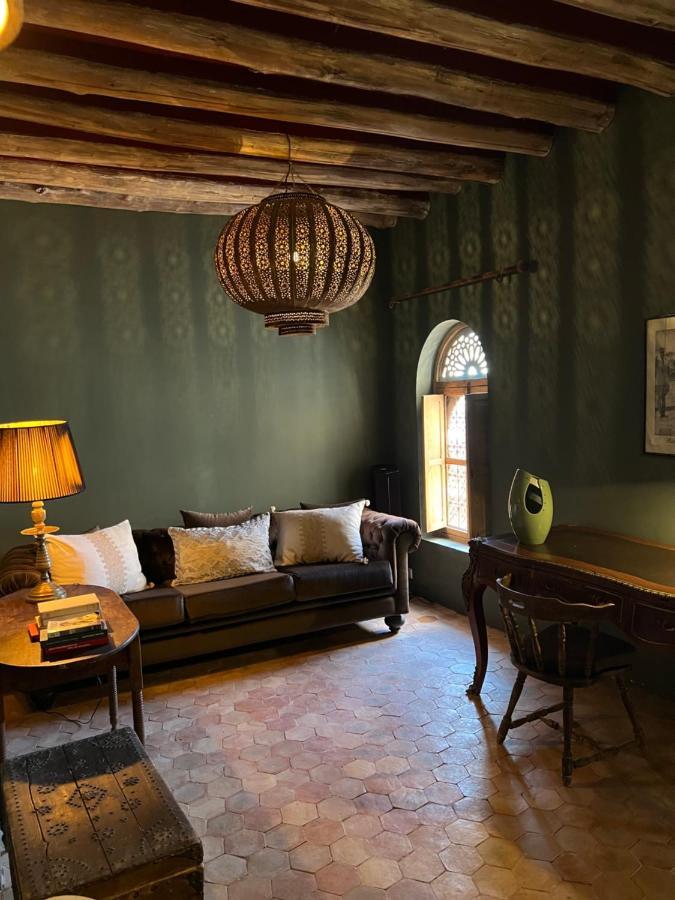 Aux Portes De Marrakech Villa Arts & Deco Avec Piscine Marrakesh Buitenkant foto